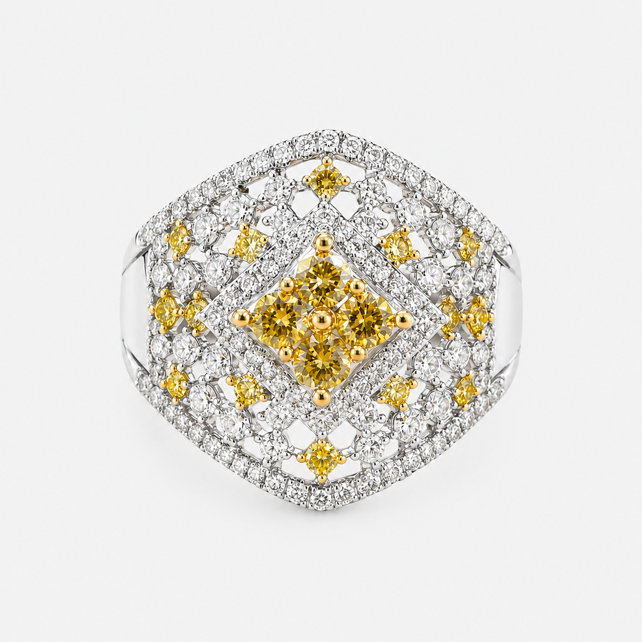 Baroque Elegance Ring Yellow Diamond