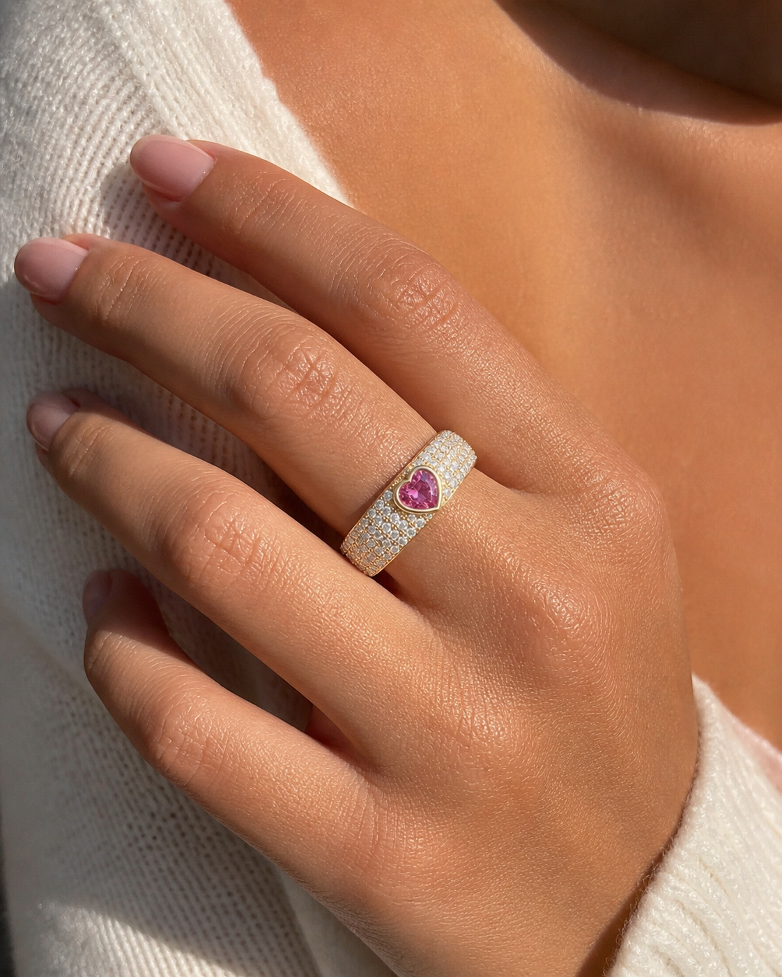 Pink Sapphire Diamond Heart Ring hearts
