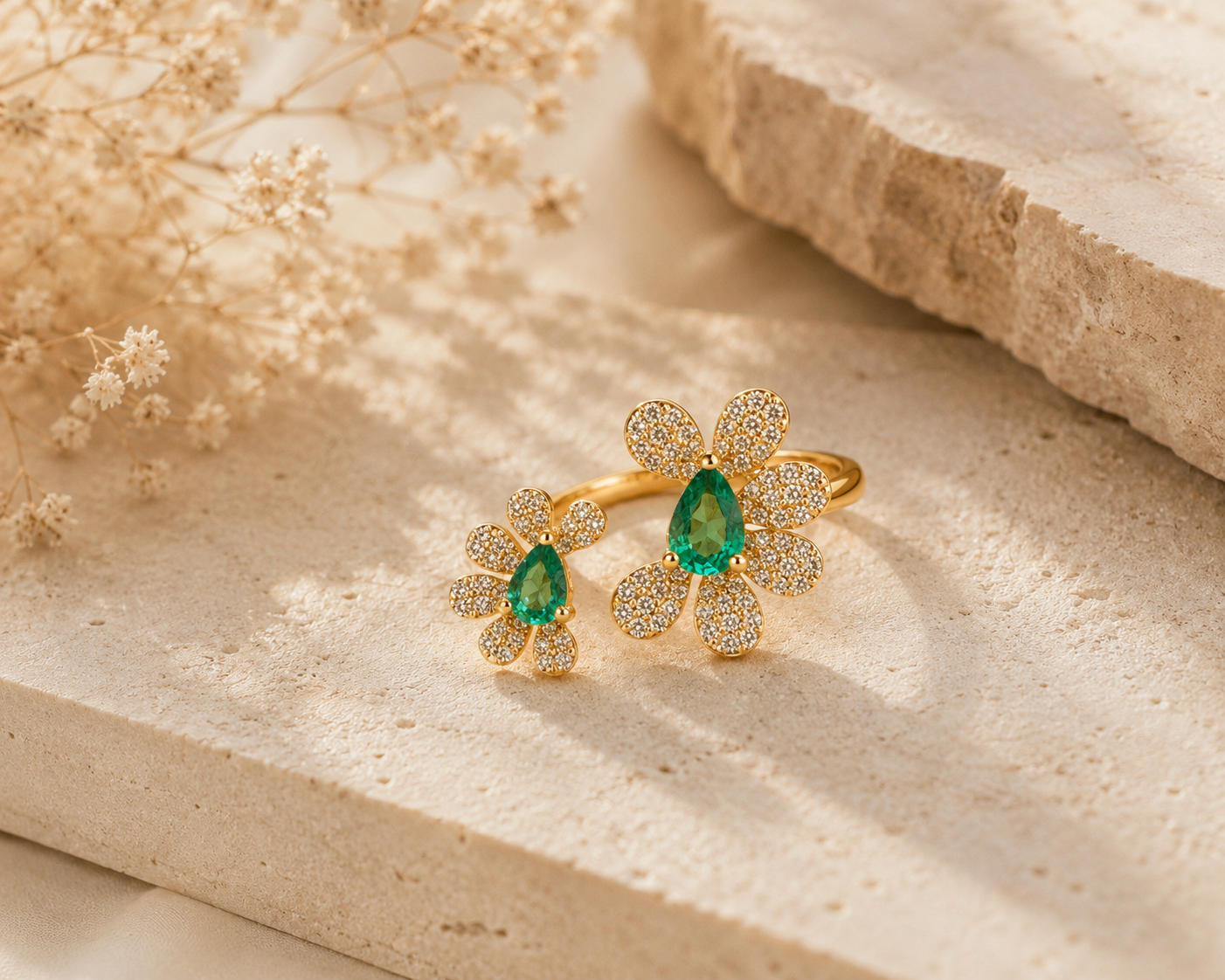 Garden Open Flower Ring Emerald