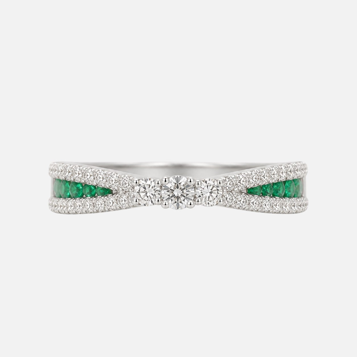 Criss Cross Diamond and Emerald Ring Emerald