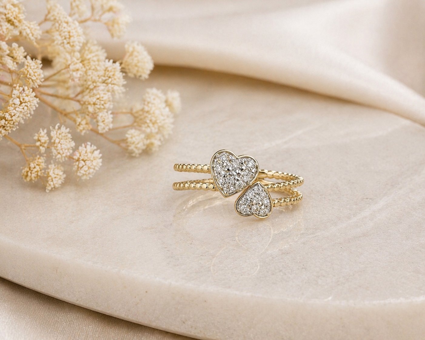 Inverse Diamond Heart Ring hearts