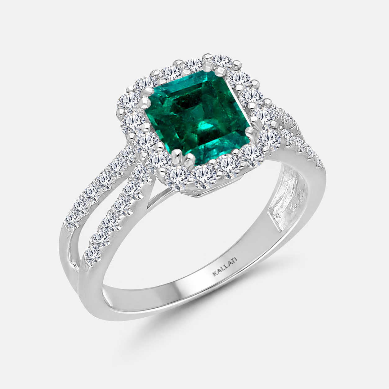 Colombian Emerald Criss Cross Ring Emerald
