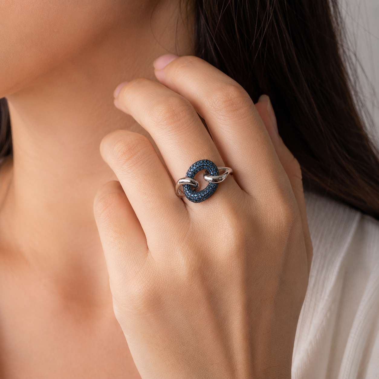 Blue Diamond Open Link Chain Ring blue diamond