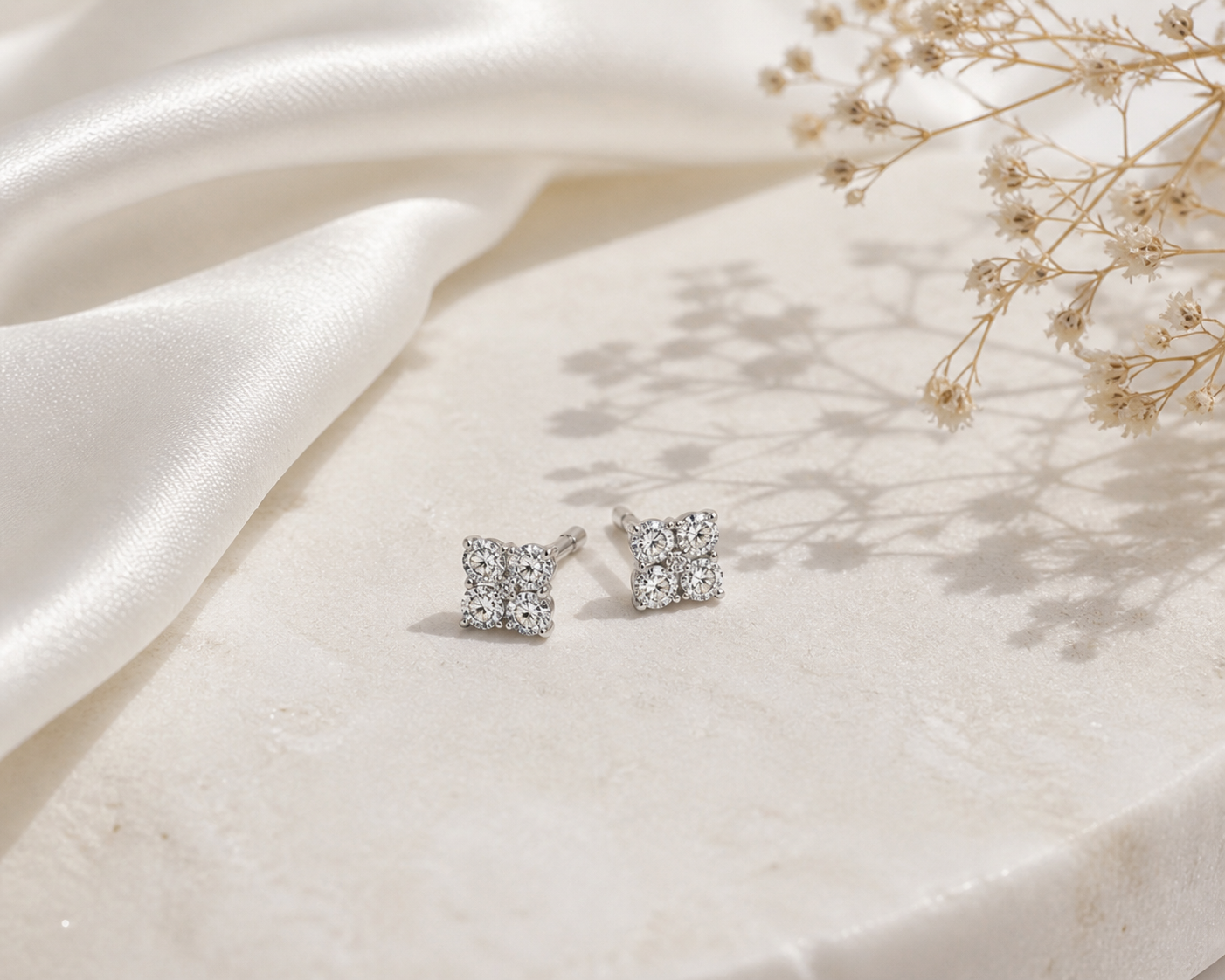 Diamond Clover Studs White Diamond