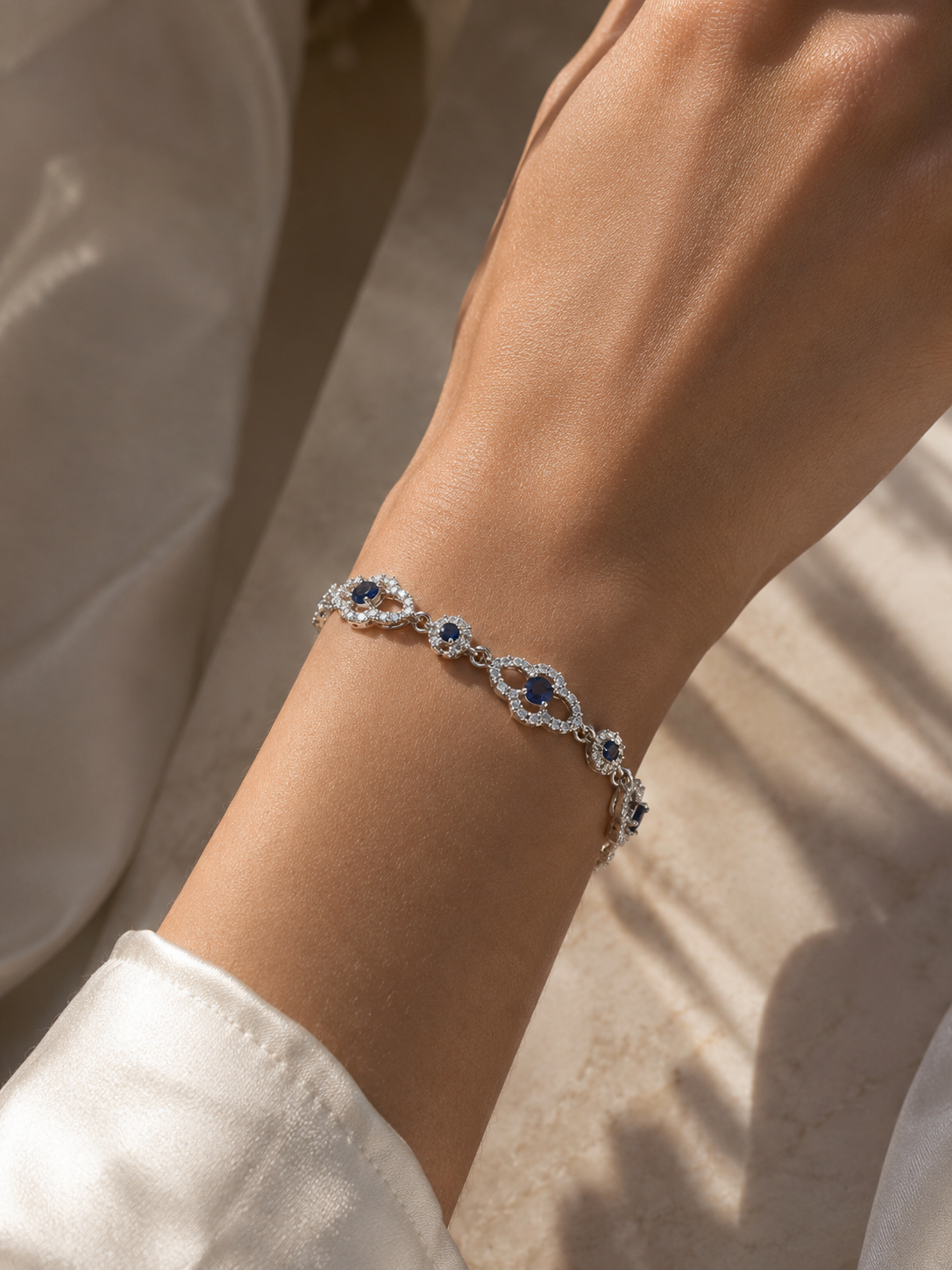 Blue Sapphire and White Diamond Open Link Tennis Bracelet Blue Sapphire