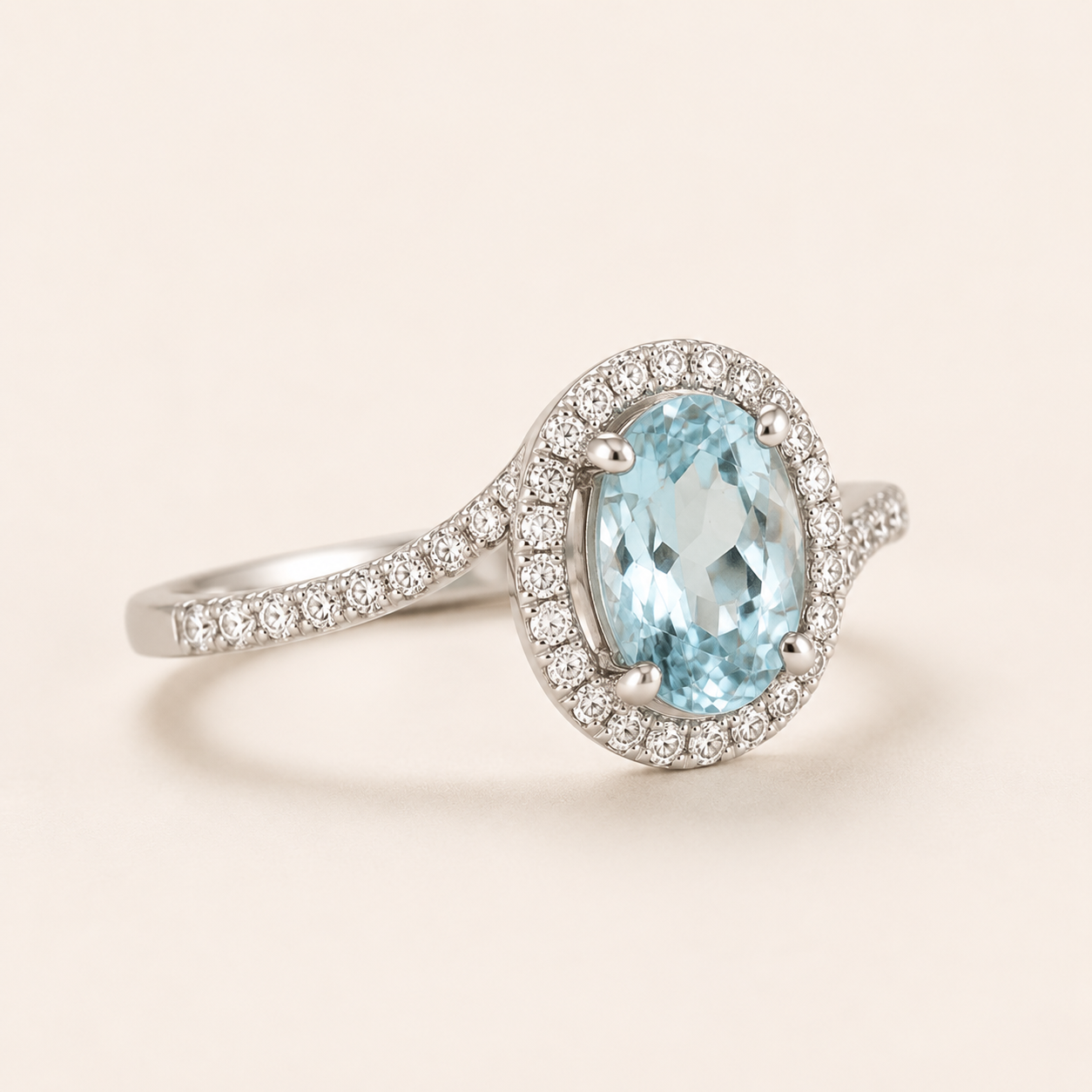 Blue Lagoon Aquamarine & Diamond Ring Aquamarine