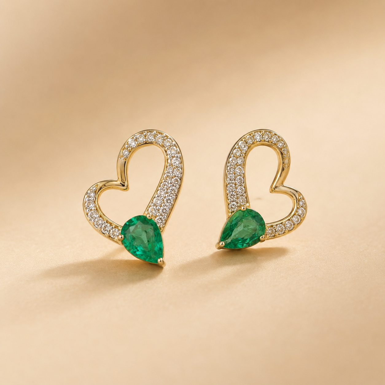 EverGreen Love Studs hearts