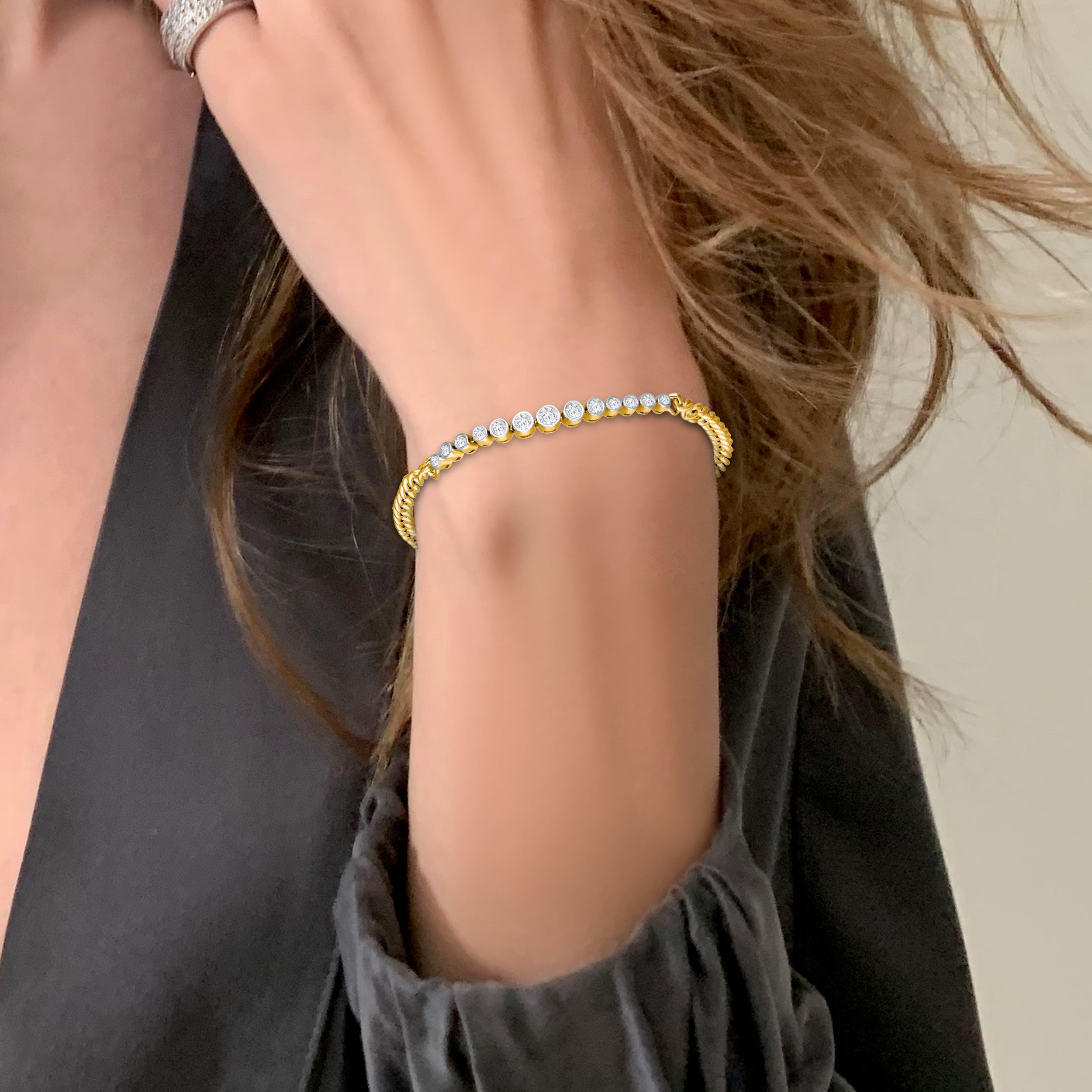 Bubble Diamond Curb Chain Bracelet