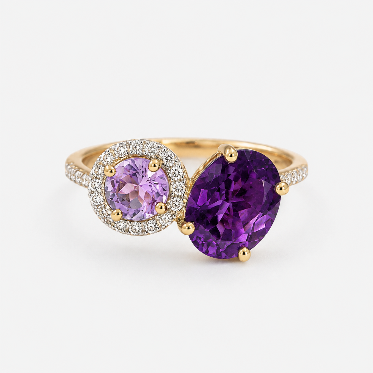 Graduated Diamond & Amethyst Ring Amethyst