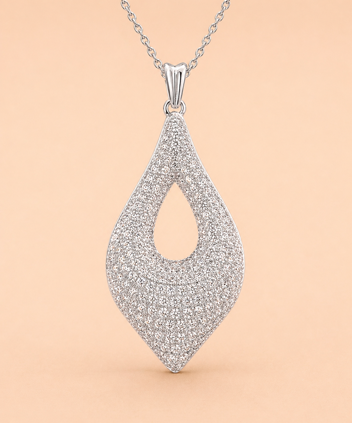 Regal Diamond Pendant White Diamond