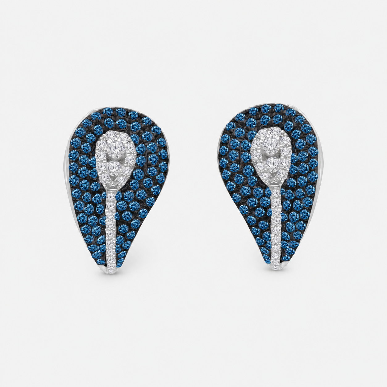 Serpenti Blue Diamond Huggies blue diamond