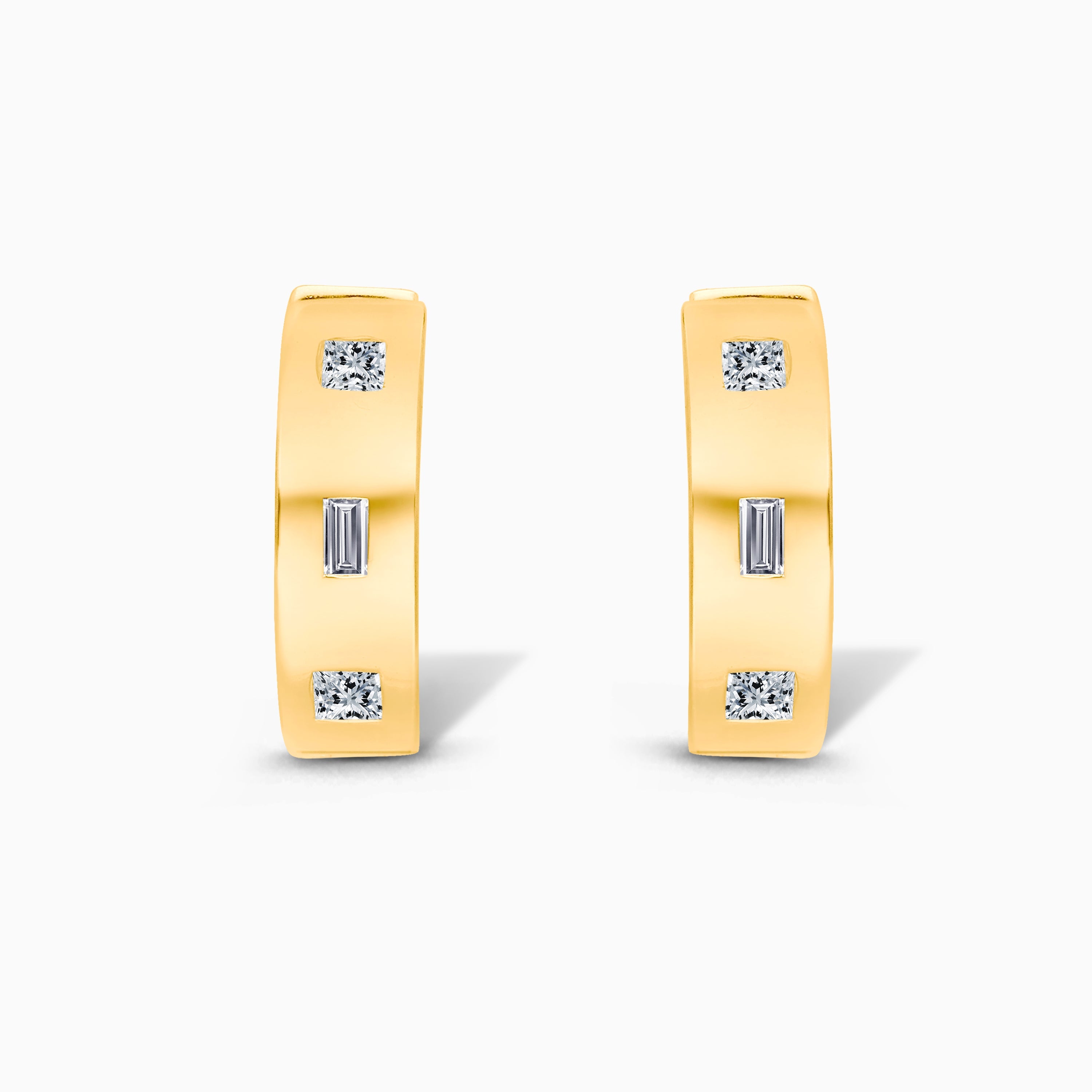 Yellow Gold Diamond Bold Gold Earring