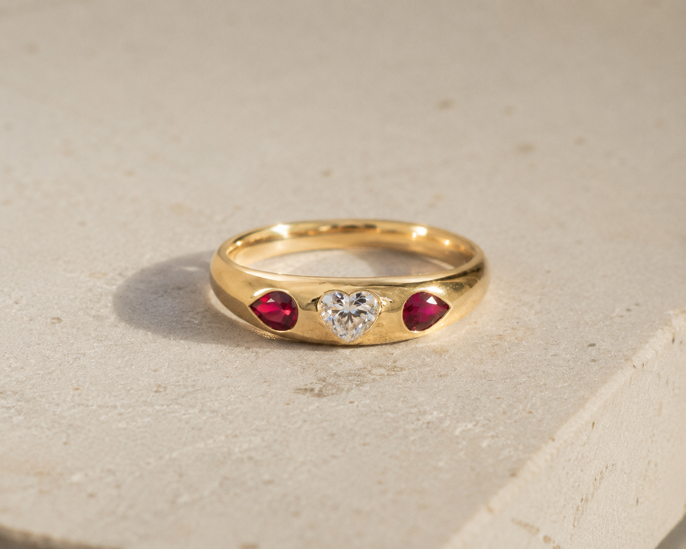 Heart Diamond and Pink Sapphire Band hearts