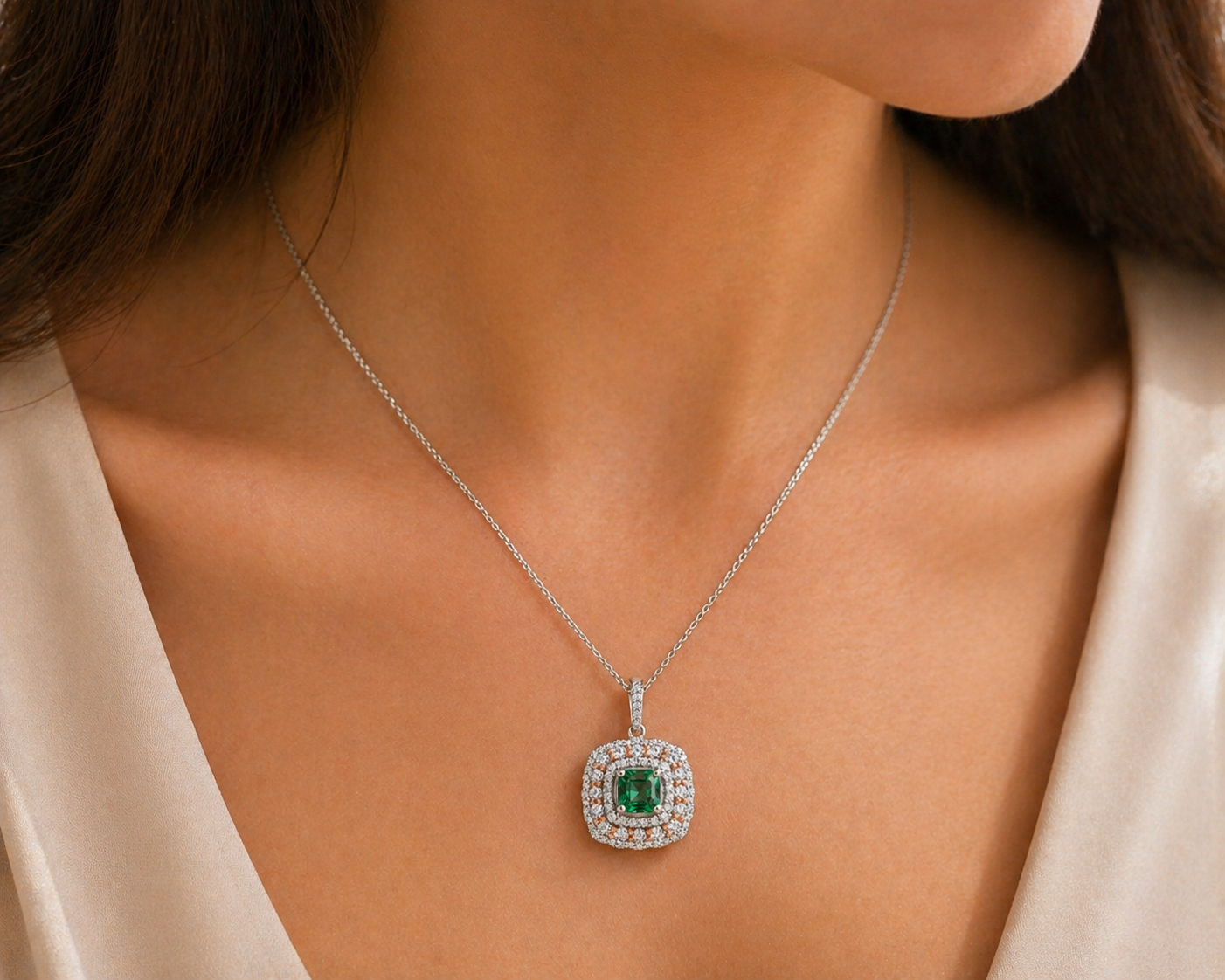 Rose & White Gold Colombian Emerald Diamond Pendant Emerald