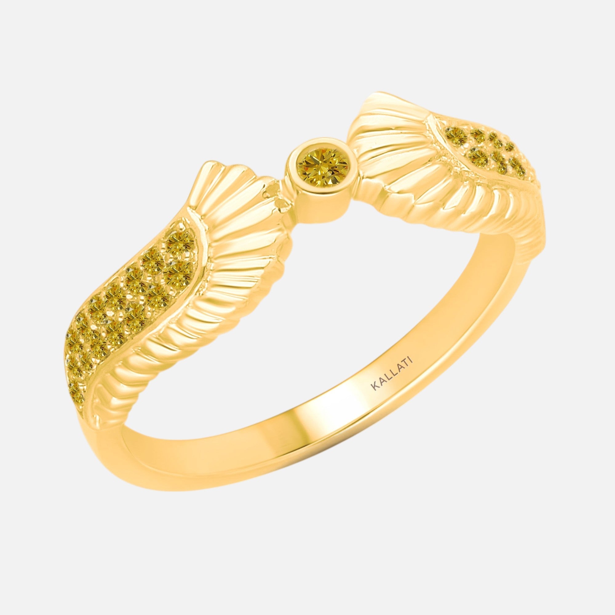 Enclosed Griffiness Winged Ring GRIFFINESS