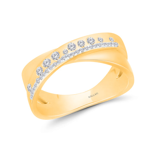 Diamond Ring in 14K Yellow Gold