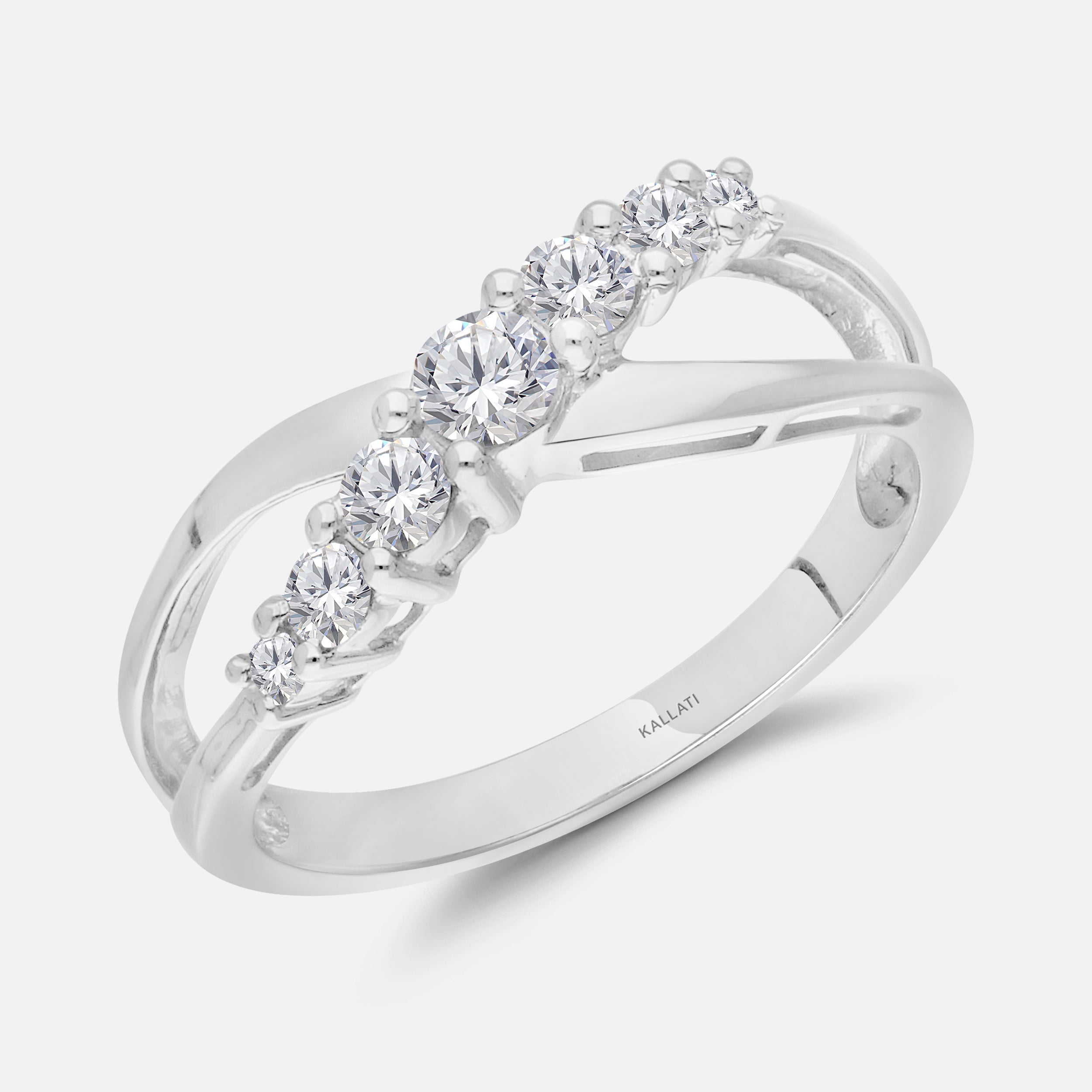Graduated Diamond X Ring White Diamond