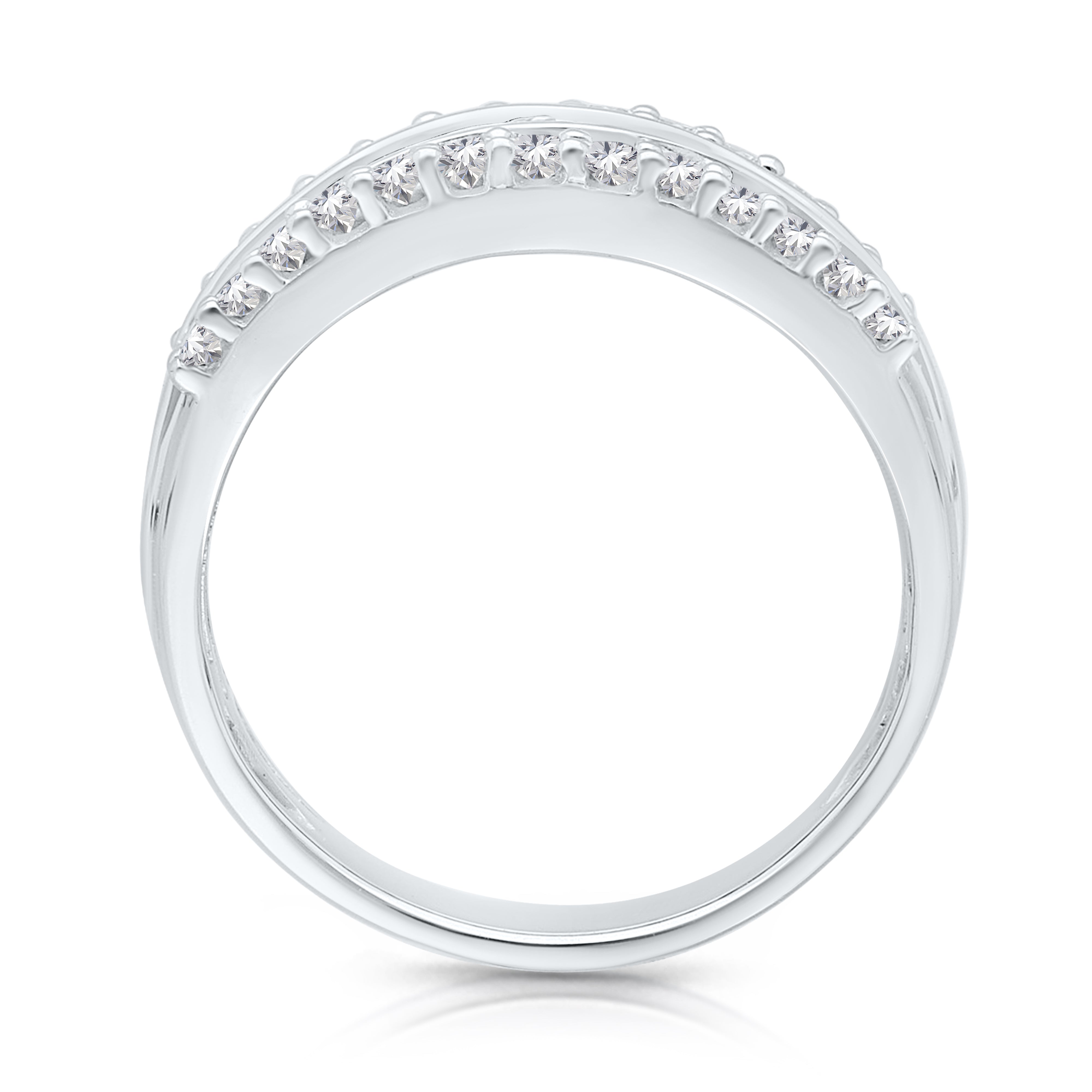 1 TCW White Gold Legendary Diamond Ring